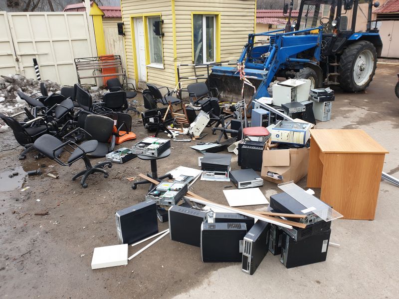 Office Furniture Removal in Madison, WI